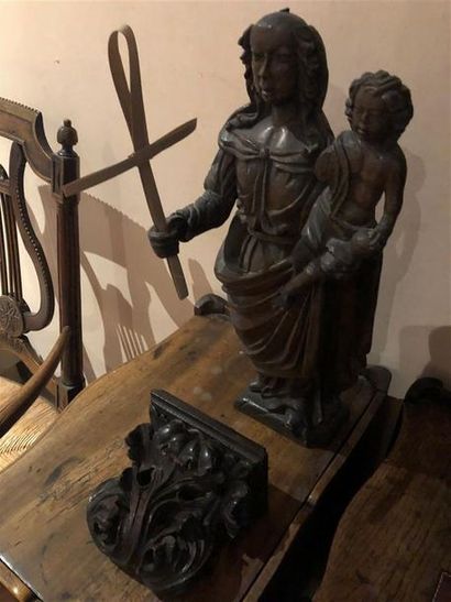null Sculpture de Vierge à l'enfant.
H. 40,5 cm (hors socle)
Manques
