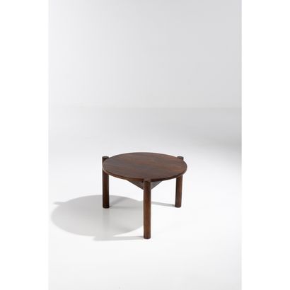 Pierre Jeanneret (1896-1967) Guéridon Pierre Jeanneret (1896-1967)


Pedestal table


Teak


Model... Gazette Drouot