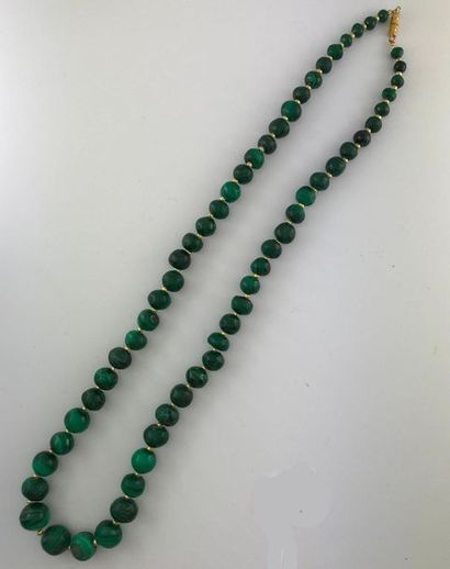 Falling malachite beads necklace (accide...
