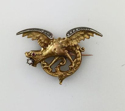 Chimera brooch in gold 750°/°°° set with...