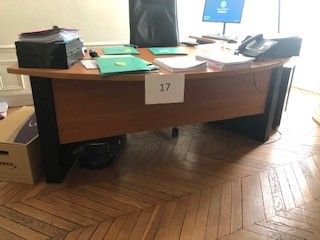 Important office with return 