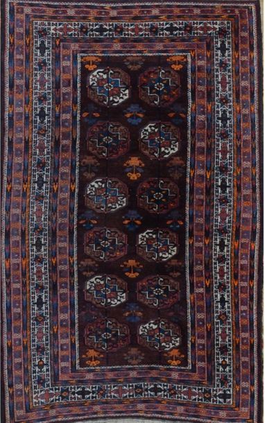 null Beluchistan. (Turkmen) circa 1940. Technical characteristics: Wool velvet on...