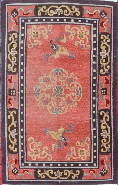 null Original Tibetan carpet. Middle XX°. Technical characteristics: Wool velvet...