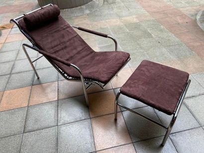 null Gabriele Mucchi: "Genni" lounge chair and ottoman 

Leather and steel 

Ed....