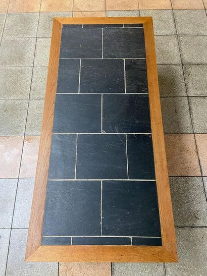 null French Work circa 1950 : Coffee table

Oak and slate

130 x 60 x 46 cm