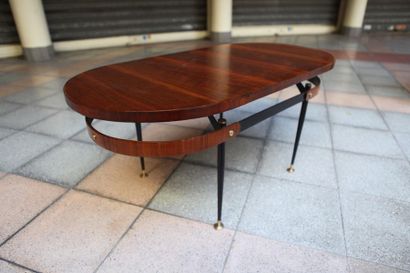 null Gio Ponti : Oval coffee table

Mahogany

Circa 1960

98 x 49 x 42 cm