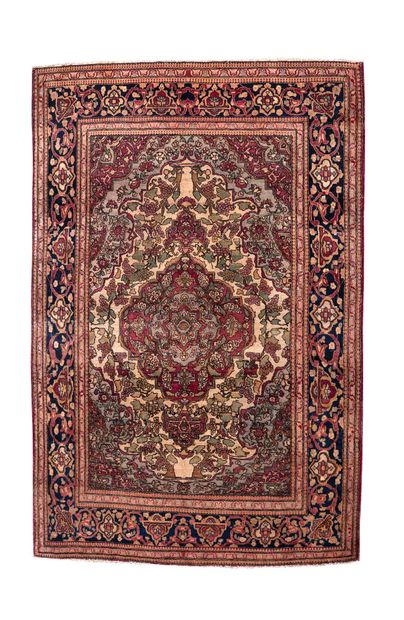 null Fine and original TÉHÉRAN carpet (Iran), early 20th century. Technical characteristics:...