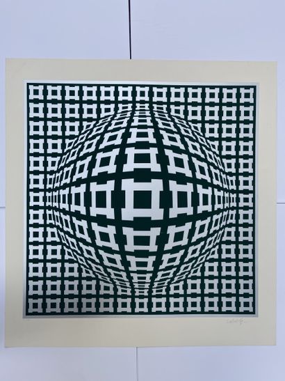 null "Vasarely - Kinetics 9

Serigraphy 

Vasarely Foundation numbered 04/16 (very...