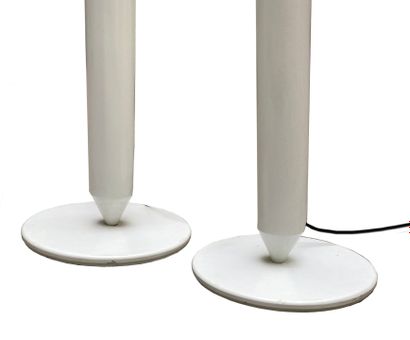 null Pair of floor lamps - Roberto Pamio - 1980?Leucos Edition

H : 1,83m diameter...