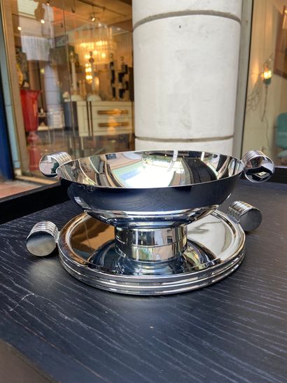 null Table centre - UAM 

Stainless steel 

H19xD19 cm

Circa 1930