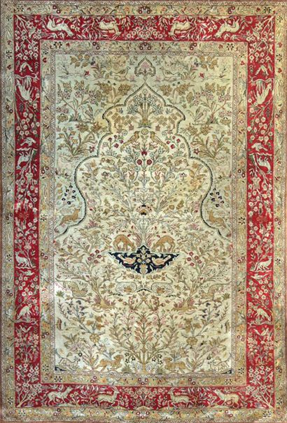 null Original and fine silk Ghoum from Iran. Shah's era. Circa 1970. Technical characteristics:...