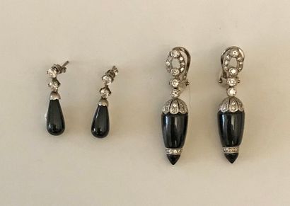null Set of 2 pairs of Art Deco style metal earrings with rhinestones