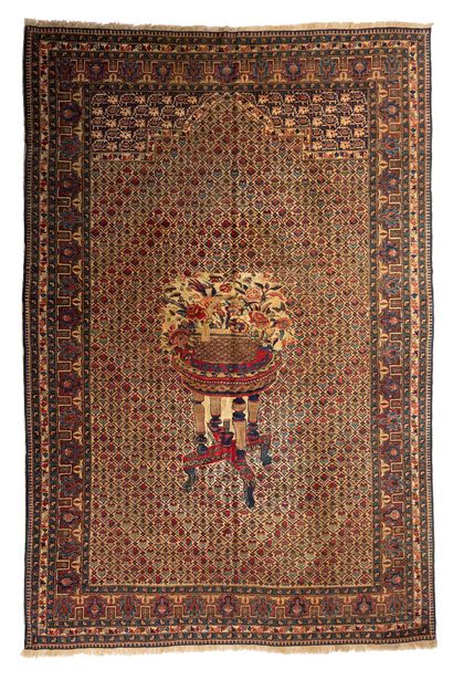 null Original ARDEBIL carpet (Persia), early 20th century

Dimensions : 320 x 244cm.

Technical...