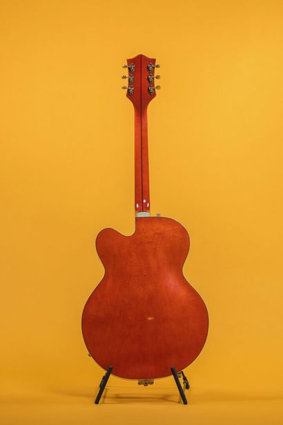GRETSCH, guitare, modèle : 6120 GRETSCH

Guitare, modèle : 6120

Année : 1957.

Numéro...