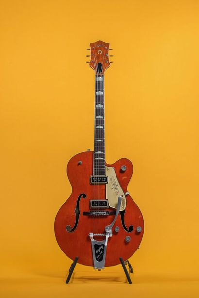 GRETSCH, guitare, modèle : 6120 GRETSCH 
Guitare, modèle : 6120 
Année : 1957. 
Numéro...