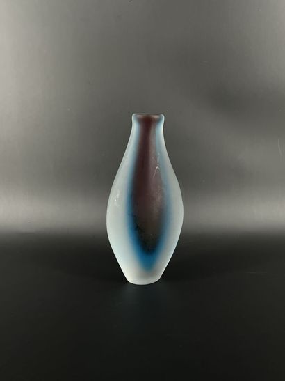 MURANO, petit vase soliflore en verre soufflé