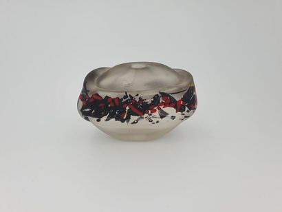 VASE SOLIFLORE VASE SOLIFLORE out of sandblasted glass and black and red enamelled...