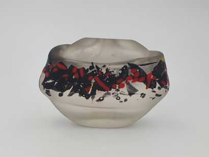 VASE SOLIFLORE VASE SOLIFLORE out of sandblasted glass and black and red enamelled...