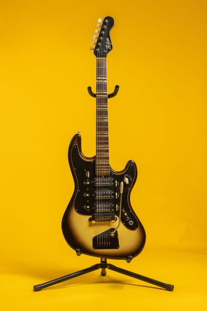 Guitare Hofner Guitare 
Solid Body de marque Hofner, modèle Galaxy Deluxe, circa...