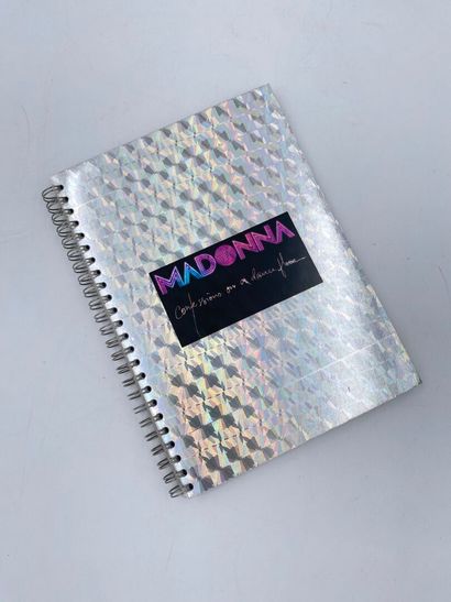 Madonna Madonna 
Rare carnet Mulberry édité dans le cadre de la sortie de l'album...