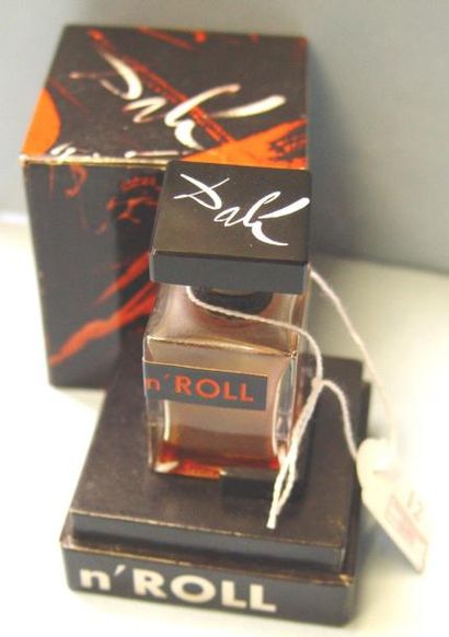MARQUAY DALI «Rock?n Roll»: Flacon en verre de forme carrée. Étiquette en bandeau...