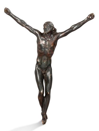 null CHRIST en bronze à patine brune XVIIe siècle
H: 26 cm; L: 21 cm