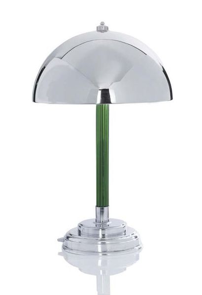 FONTANA ARTE Lampe dite Plaza Athénée
Acier, verre
H. 80 cm
Circa 1960