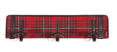 JACQUES ADNET (1900-1984) 
Coat rack
Leather, woollen cloth, brass
63 x 17 cm.
Circa...