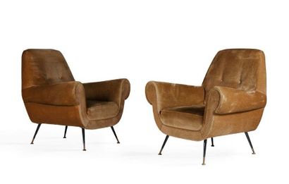 GIGI RADICE (XX) 
Pair of armchairs
Cotton canvas, metal, brass
90 x 80 x 90 cm.
Circa...