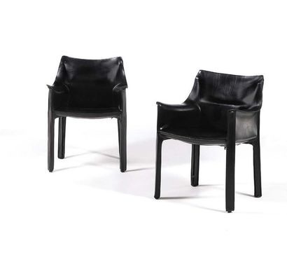 MARIO BELLINI (1935) 
Pair of armchairs called Cab
Leather
81 x 50 x 56 cm.
Cassina,...