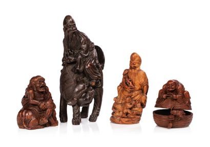 CHINE DEBUT XXe ET XXe SIECLE Set of four carved objects, three in bamboo and one...