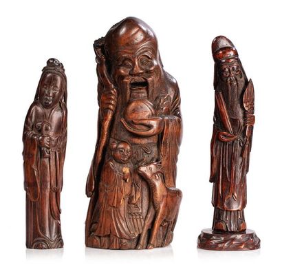 CHINE FIN XIXE-DÉBUT XXE SIÈCLE Lot de trois bambous sculptés, représentant un Shoulao,...