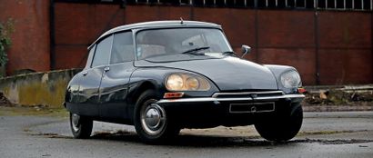 CITROËN DS 20 1972 Super 5 - Collection Francis Staub Good condition
5 speed gearbox
Attractive...