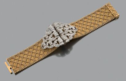 GEORGES LENFANT Bracelet "ribbon"
Gold 18k (750). Master
stamp Georges Lenfant. Attached...