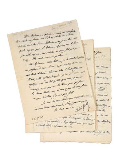 GIDE André (1869-1951) 
Ensemble de trois lettres autographes signées adressées à...