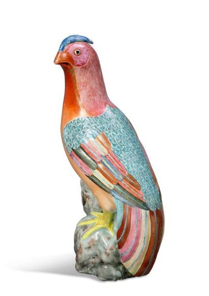 CHINE 
Statuette in porcelain enamelled polychrome pink family with a pheasant perched...