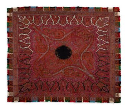 INDE DU NORD Large square woollen shawl of the Cashmere type, decorated with stylized...