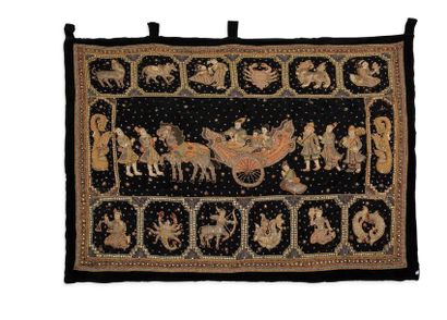 BIRMANIE Large black velvet hanging with applied decoration of polychrome and gilded...
