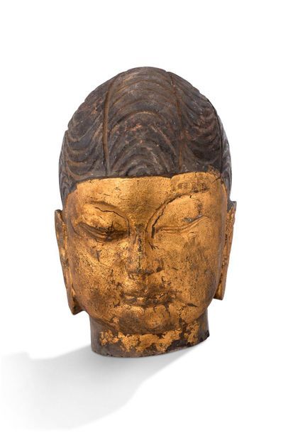 null China, in the style of northern Qi, 20th century

Head of Buddha in limestone,...