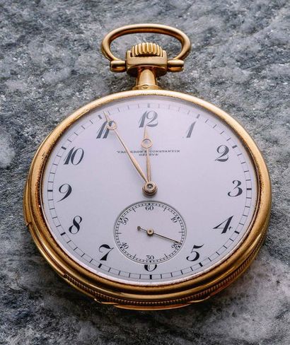 VACHERON & CONSTANTIN XIXème siècle 
Gusset watch Quarter

repeater Gold case Hand-wound
mechanical
movement...