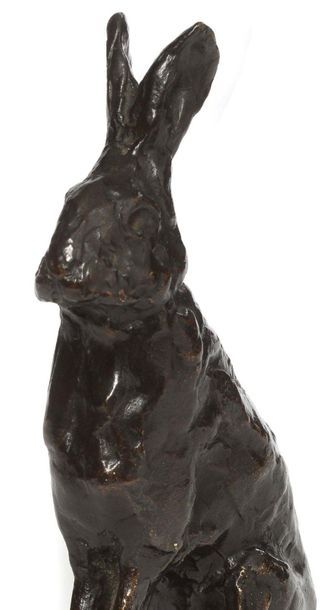 François POMPON (1855-1933) Lièvre assis, 1927
Bronze with brown patina, signed and...