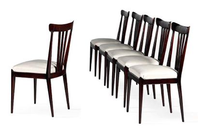 TRAVAIL ITALIEN 6 chairs
Wood, imitation leather
92 x 45 x 43 cm.
Circa 1950