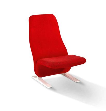 Pierre PAULIN (1927-2009) 
Fauteuil dit Concorde
Acier, drap de laine
91 x 61 x 70...