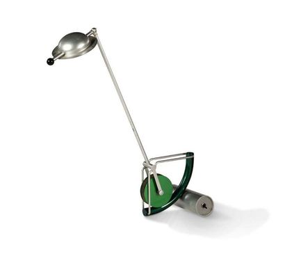 MARTINE BEDIN (1957) 
Lampe dit Light
Acier, aluminium
H.: 62 cm.
Mégalit, circa...