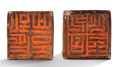 CHINE 
Ensemble de six sceaux de lettrés en stéatite beige, formant trois paires...