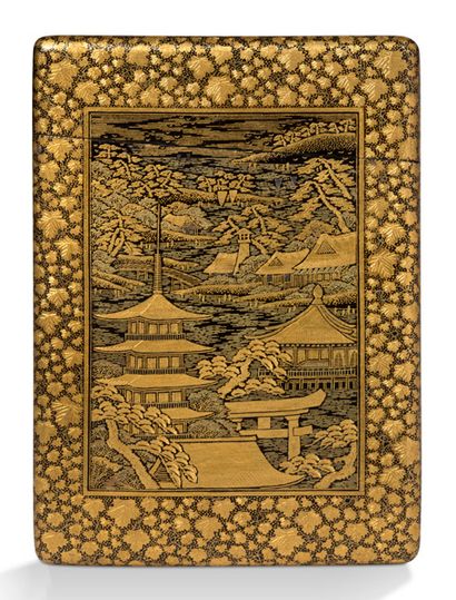 JAPON 
~Etui à cartes en fer à décor couvrant incrusté en nunomezogan or d'édifices...