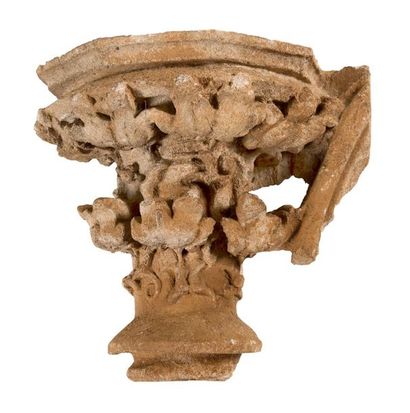 null CHAPTER in Normandy limestone carved from a religious architectural decoration.
15th...