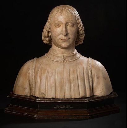 null MARBLE BUST
In the round Julien de Medici style ; he is looking straight ahead...