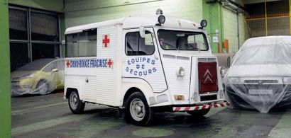 1973 - Citroën Type H Ambulance Nous informons les acheteurs que ce véhicule fut...