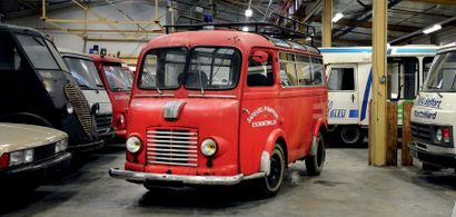 1955 - Peugeot D4 bus SP Véhicule vendu sans carte grise.
Nous informons les acheteurs...